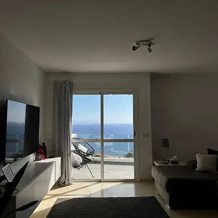 Semesterbostad Ocean View M&r *